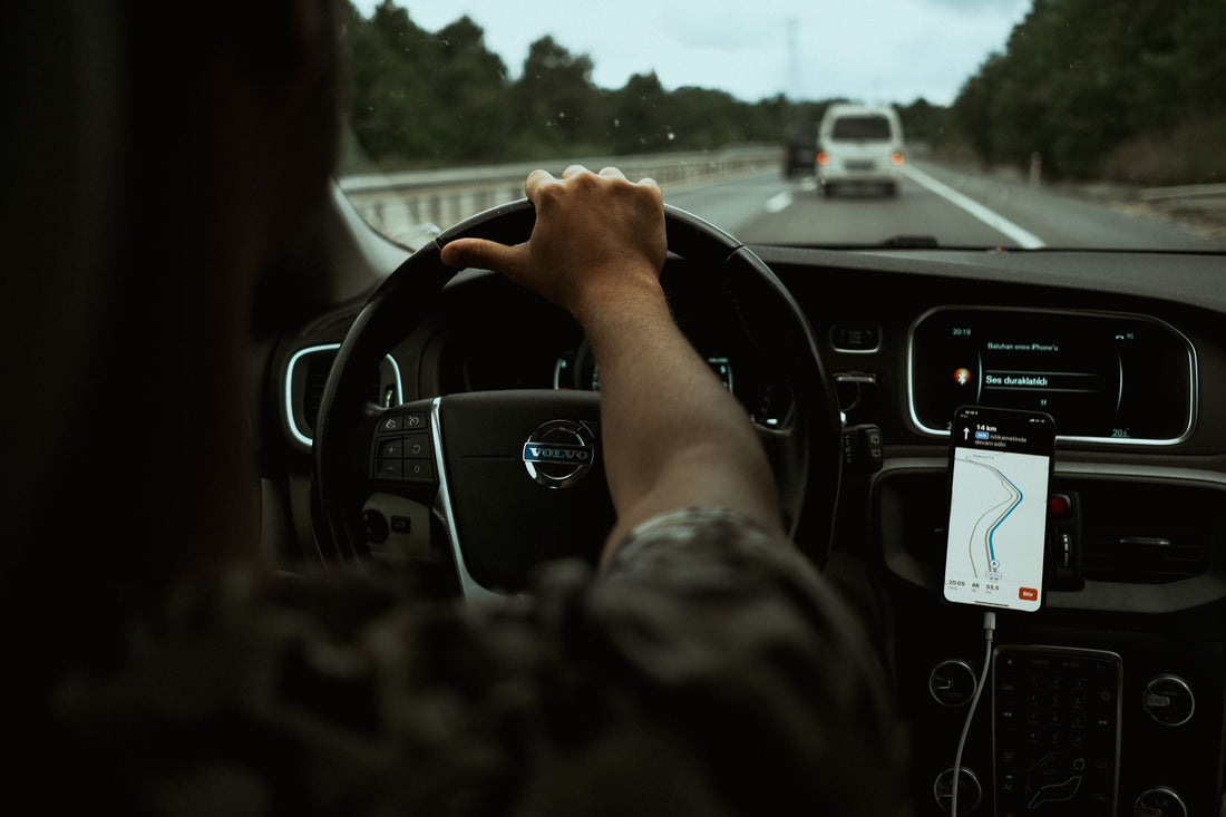 GPS Navigation for Everyday Driving and Long-Distance Travel