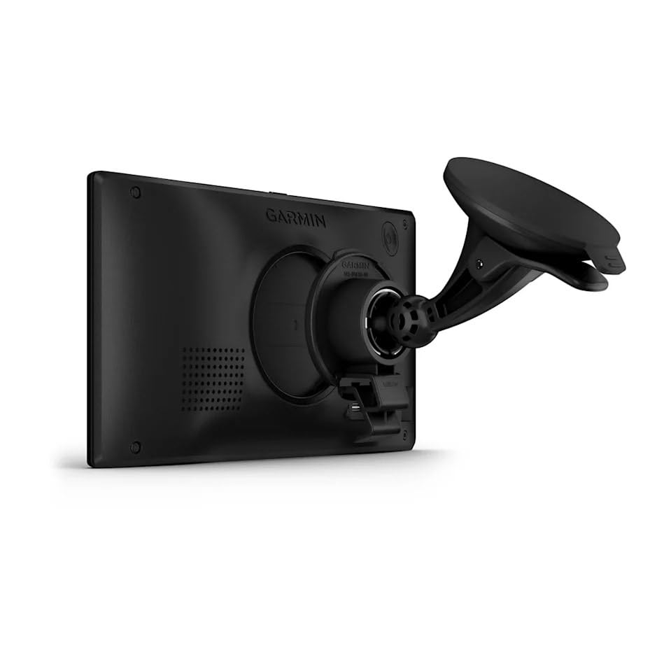 Garmin dēzl GPS Truck Navigator & Travel Bundle